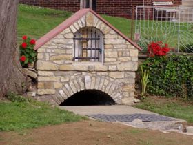 Oprava a svěcení studánky