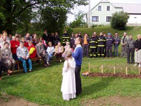 Oprava a svěcení studánky